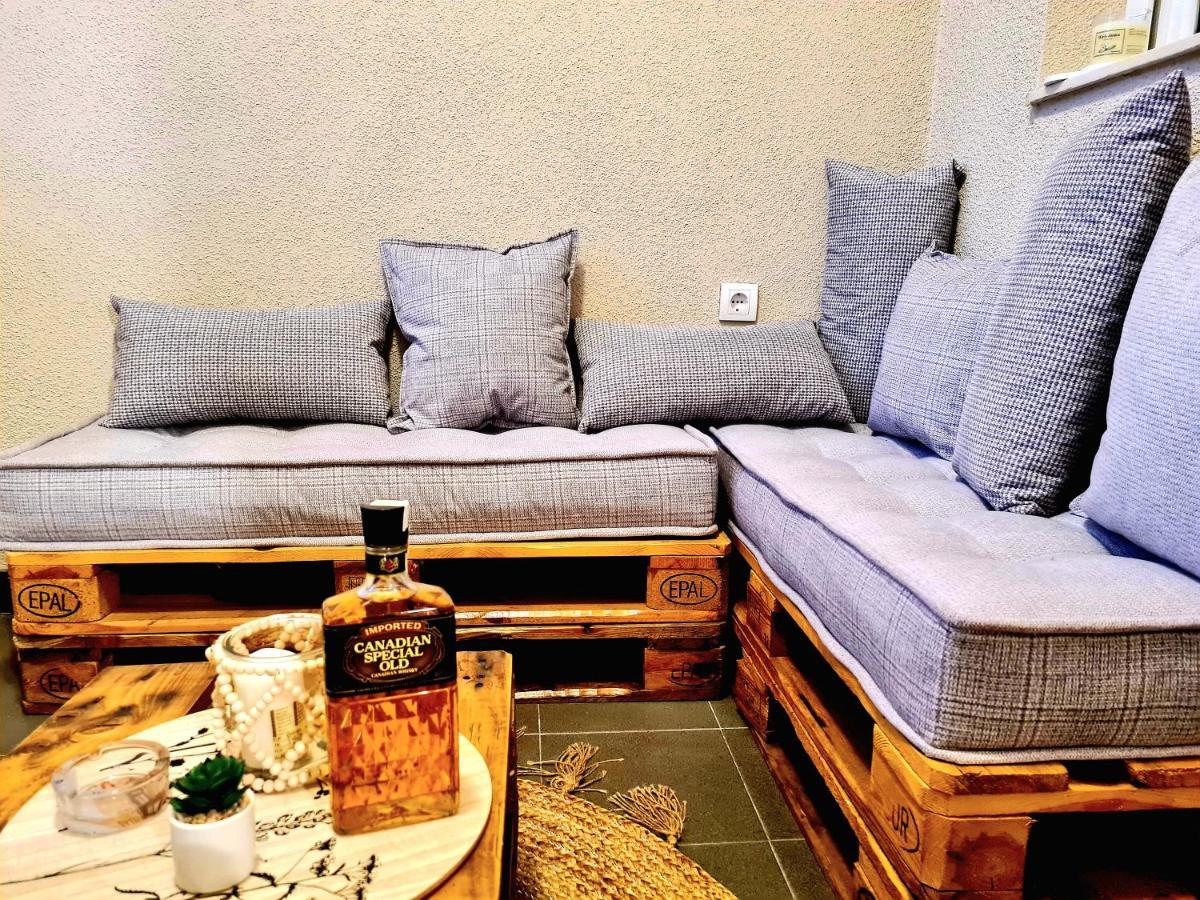 Sky City View Apartment & Big Terrace Белград Екстериор снимка